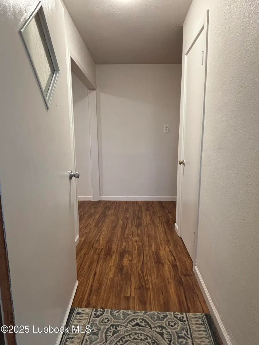 1301 6th Street, Shallowater, TX 79363 - Image #2