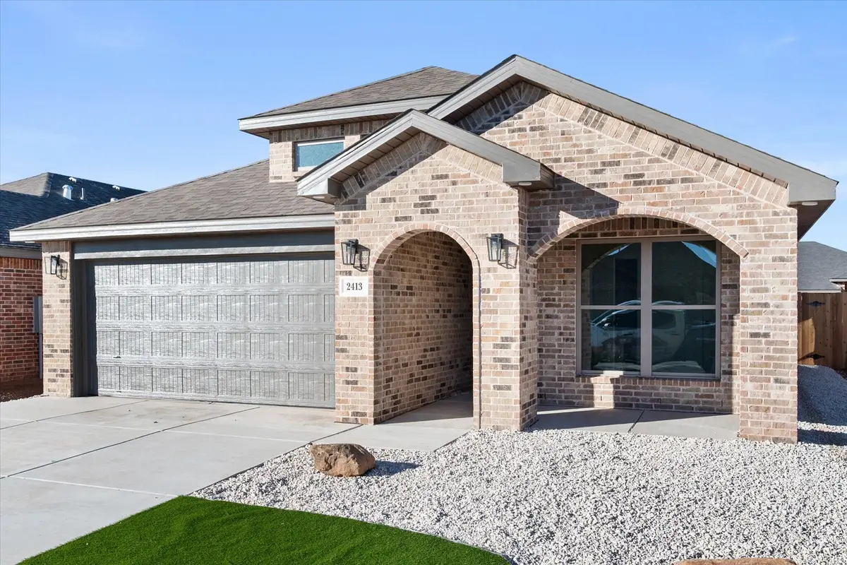 2413 Aberdeen Avenue, Wolfforth, TX 79382 - Image #1