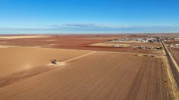 C R 3300, Slaton, TX 79364