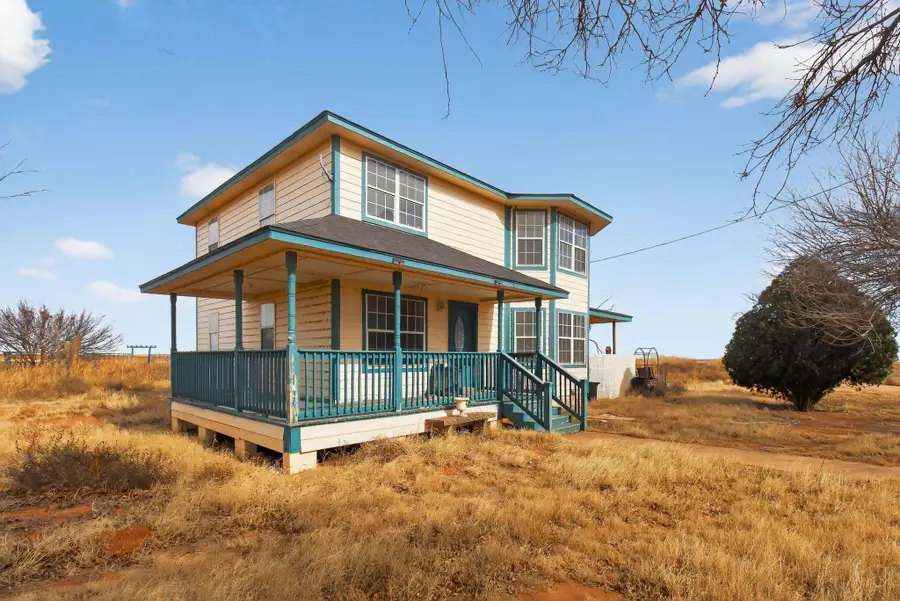 409 E State Highway 83, Seagraves, TX 79359 - Image #2