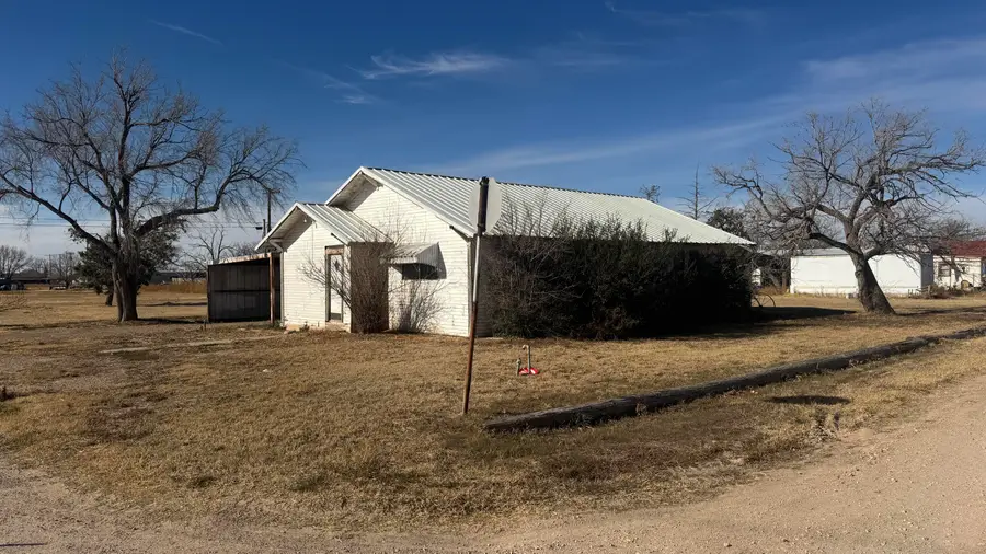 311 11th Street, Levelland, TX 79336 - Image #3