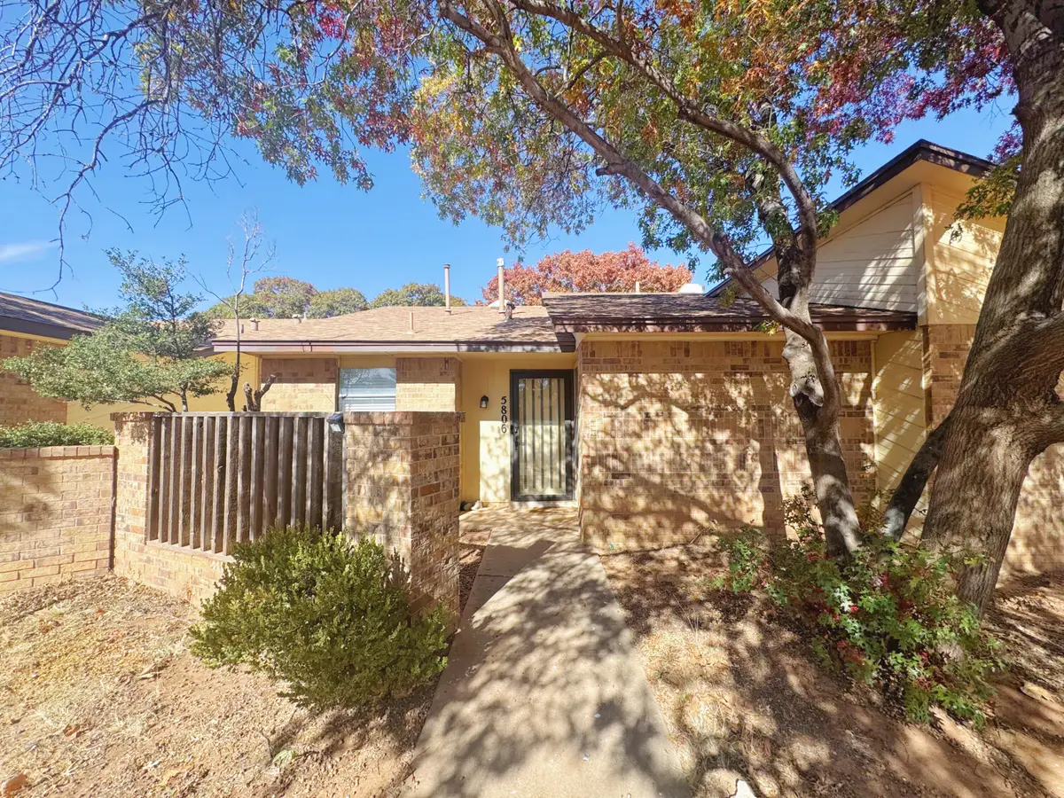 5806 7th Street, Lubbock, TX 79416 - Image #1