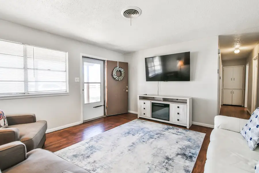 4513 51st Street, Lubbock, TX 79414 - Image #3