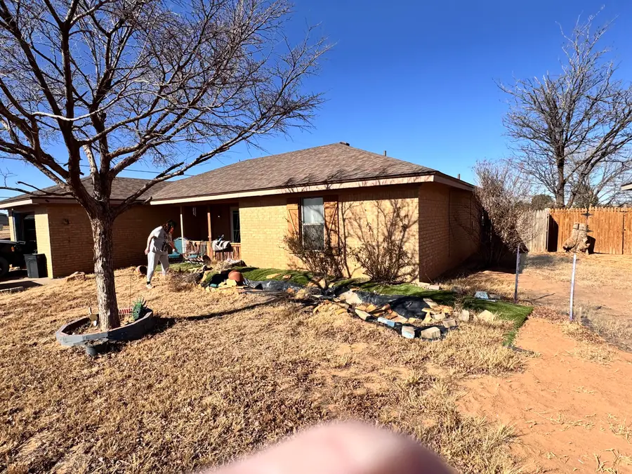 302 E 15th Street, Wolfforth, TX 79382 - Image #2
