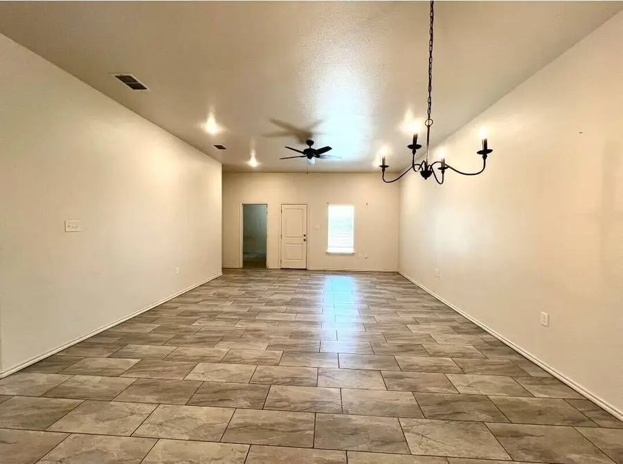 5534 Kemper Street, Lubbock, TX 79416 - Image #3