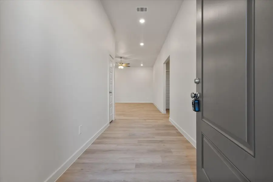 6306 Virginia Avenue, Lubbock, TX 79407 - Image #2