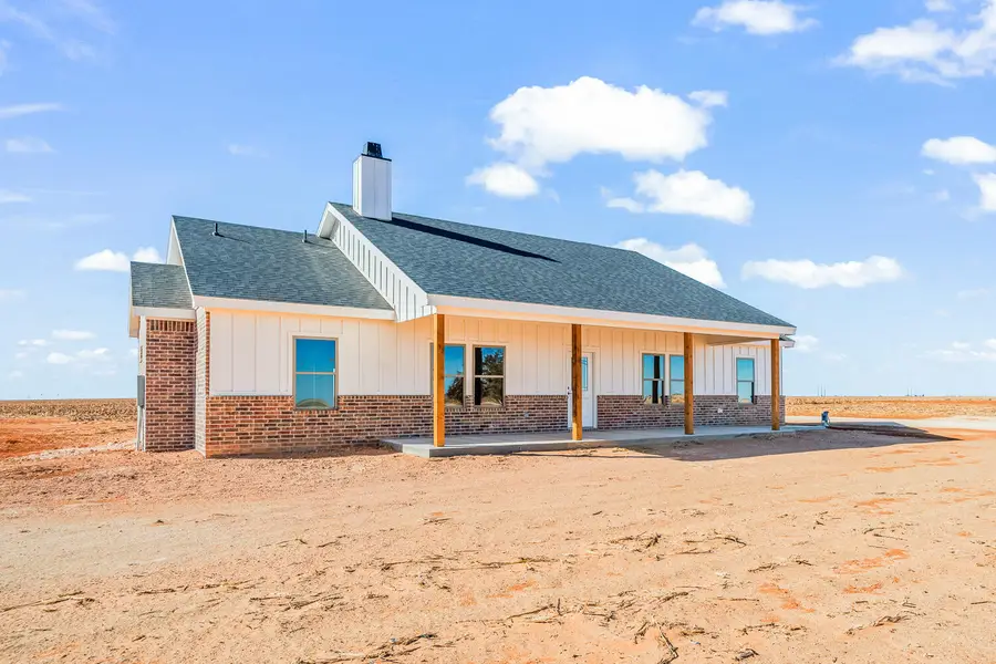 4062 Hawk Road, Ropesville, TX 79358 - Image #2