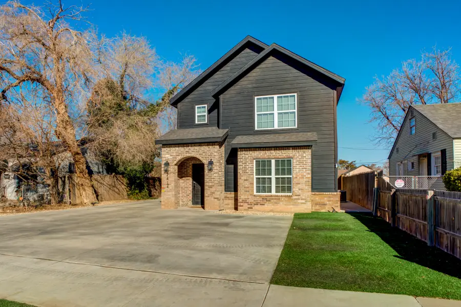 2414 25th Street, Lubbock, TX 79411 - Image #3