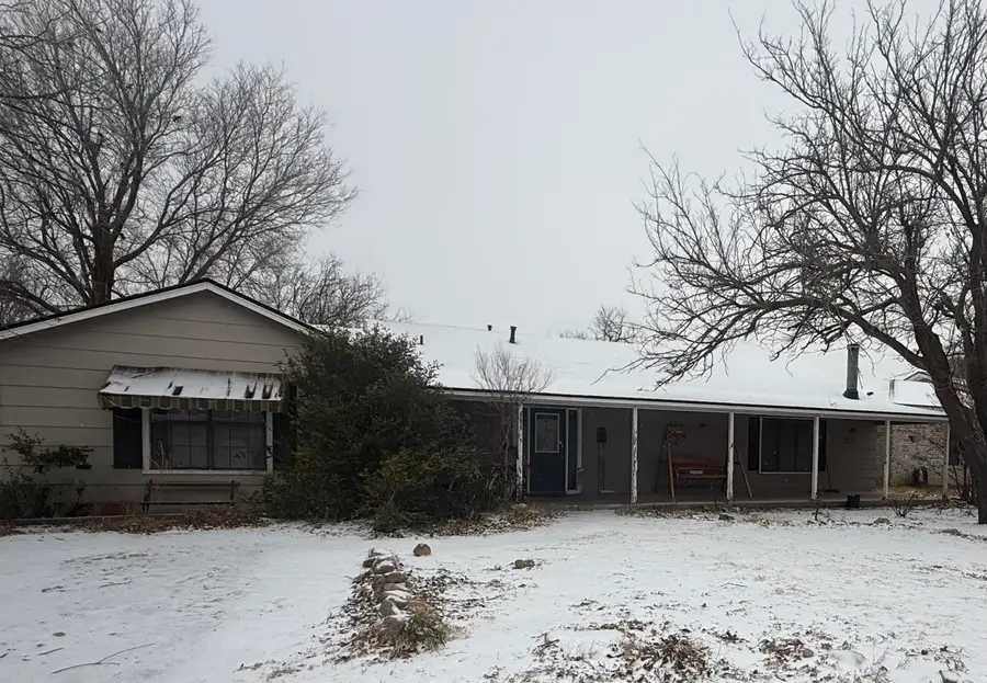 114 N Avenue O, Post, TX 79356 - Image #2