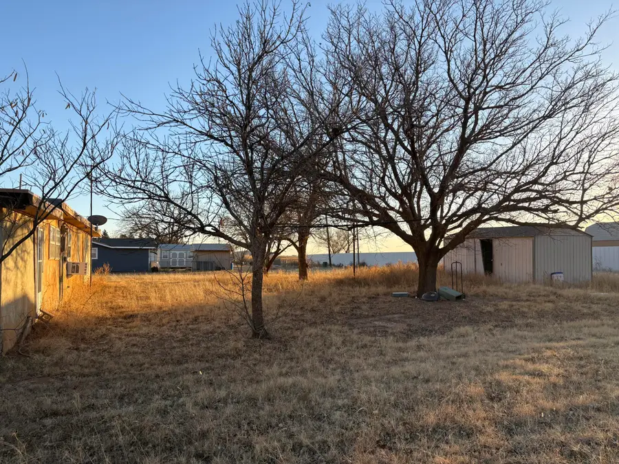 701 S 14th Street, Brownfield, TX 79316 - Image #3
