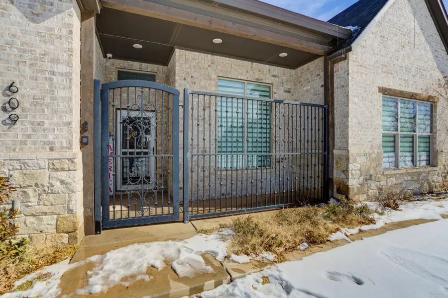 609 Calvin Drive, Wolfforth, TX 79382 - Image #3