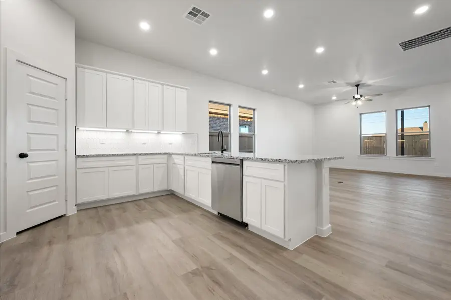 5313 Remington Avenue, Lubbock, TX 79407 - #3