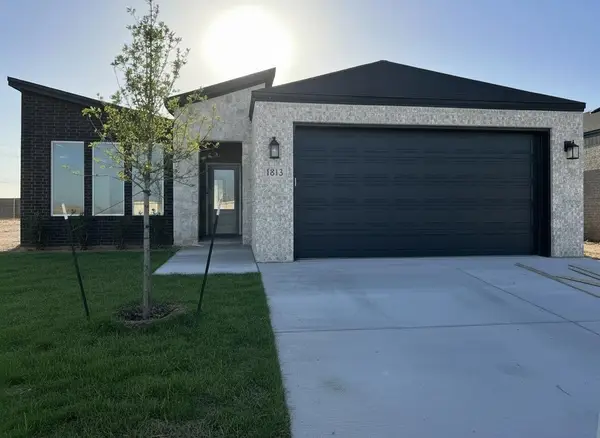 1813 Harvest Avenue, Wolfforth, TX 79382