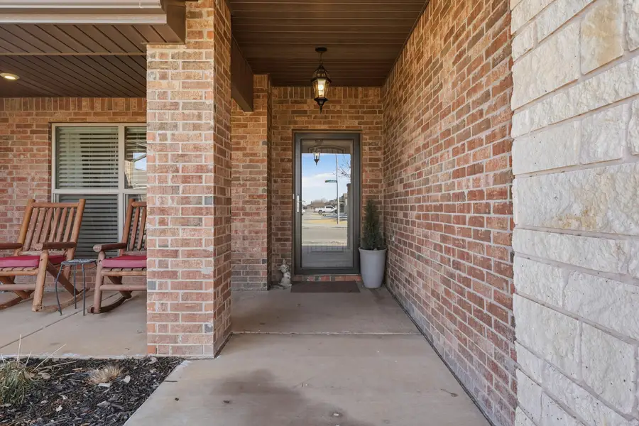 9901 Urbana Avenue, Lubbock, TX 79424 - Image #3