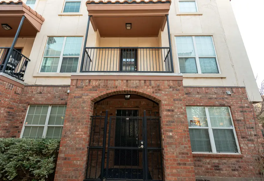 2111 Main Street, Lubbock, TX 79401 - Image #2