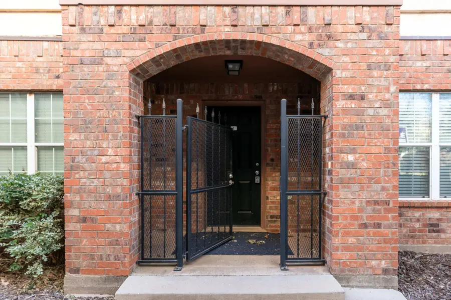 2111 Main Street, Lubbock, TX 79401 - Image #3