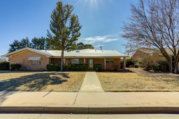 601 18th Street, Seagraves, TX 79359