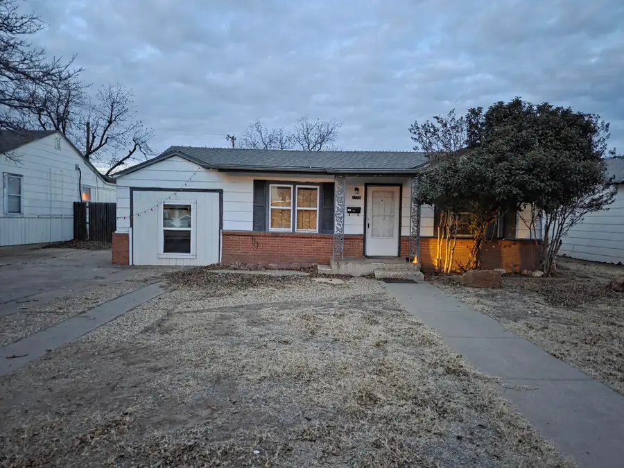 2708 42nd Street, Lubbock, TX 79413 - Image #2