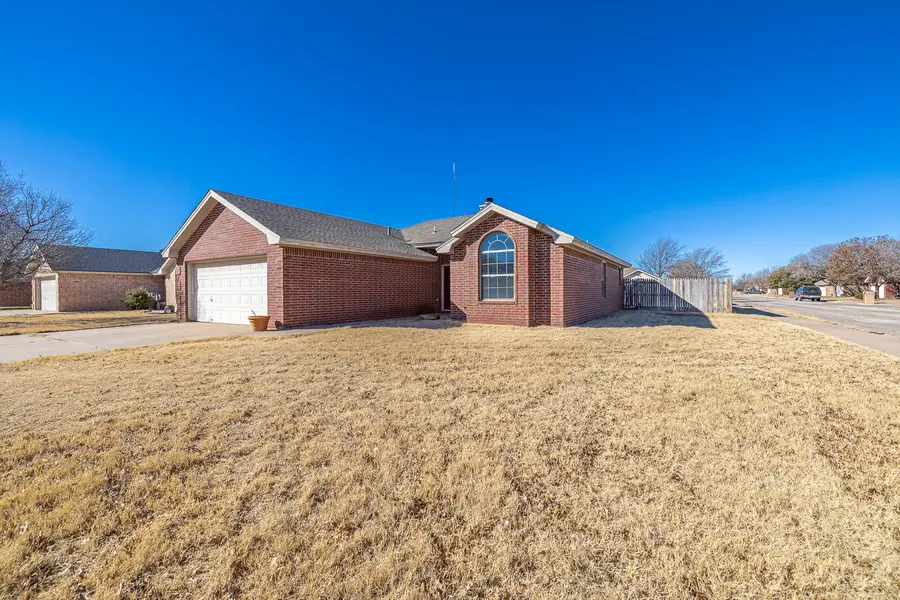 9702 Vernon Avenue, Lubbock, TX 79423 - Image #2
