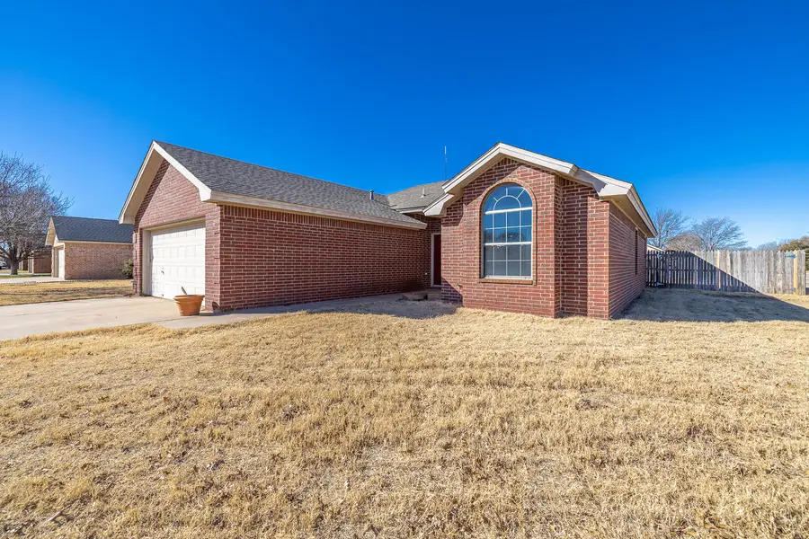 9702 Vernon Avenue, Lubbock, TX 79423 - Image #3