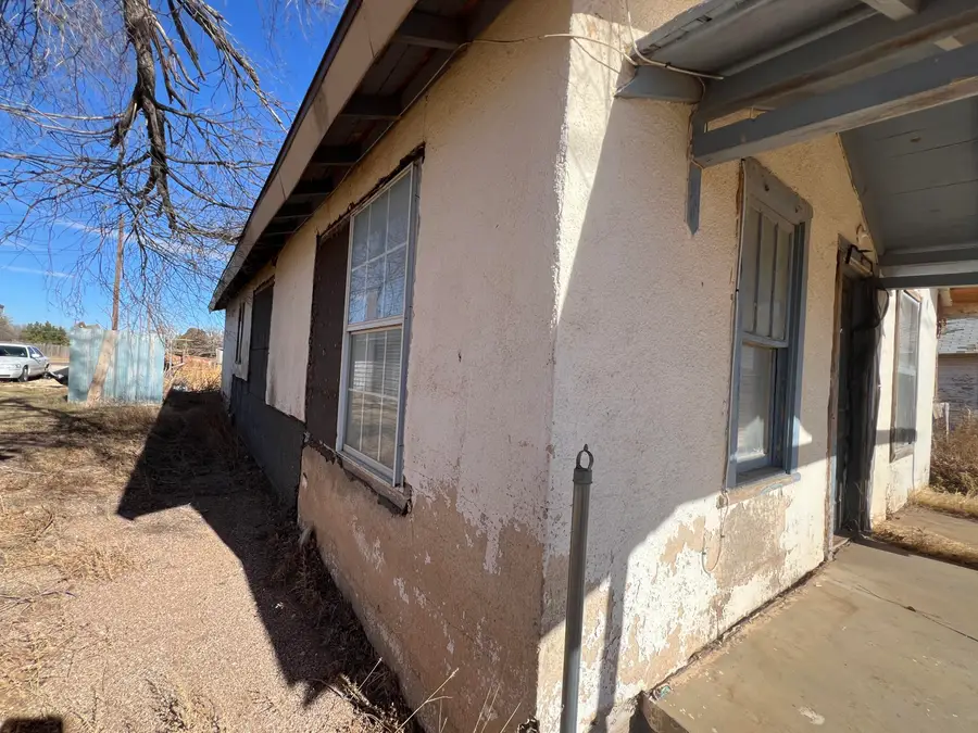 340 W Panhandle Street, Slaton, TX 79364 - Image #3
