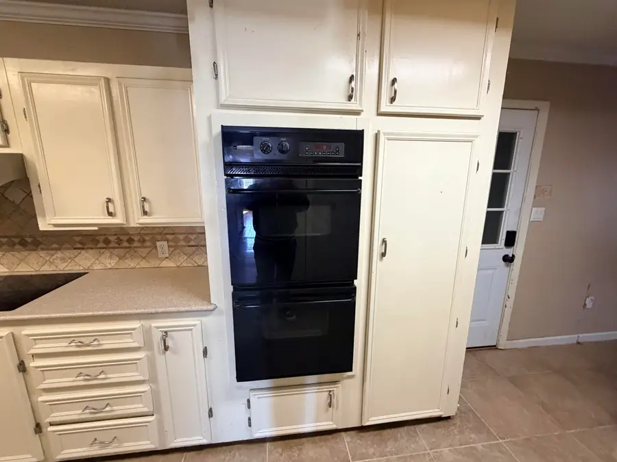 1315 E Hester Street, Brownfield, TX 79316 - #2