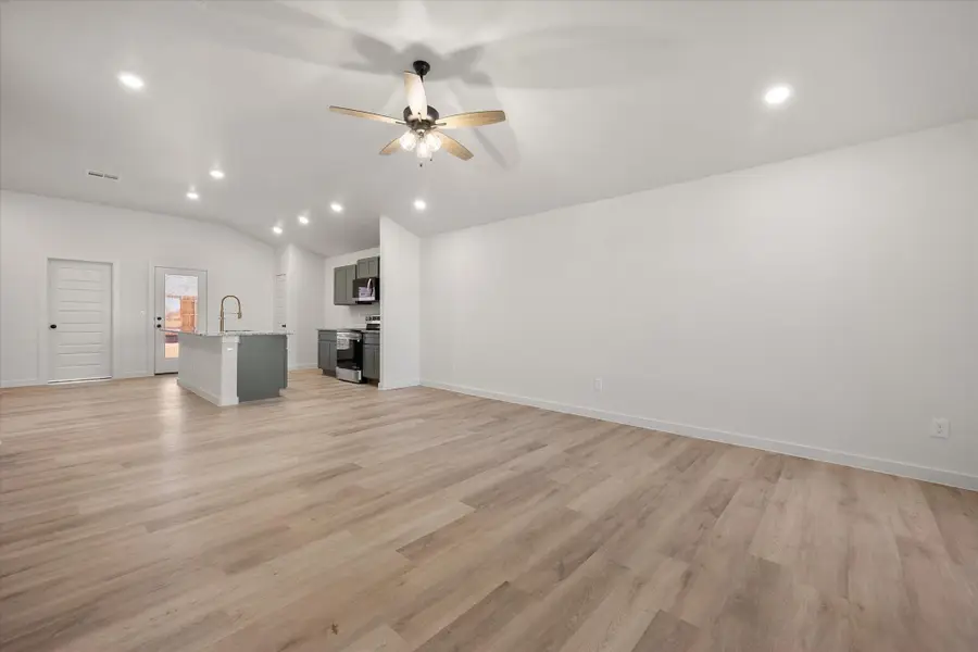 6310 Virginia Avenue, Lubbock, TX 79407 - Image #3