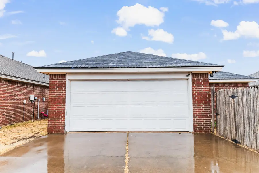 6006 102nd Street, Lubbock, TX 79424 - Image #2