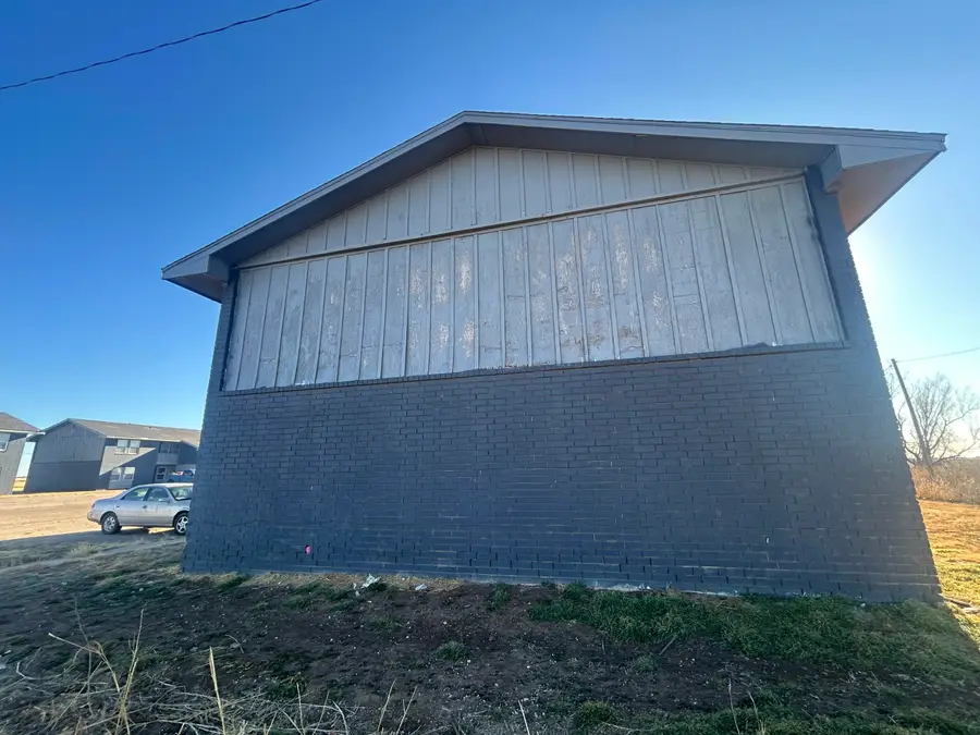 100 Pecos Place, Plainview, TX 79072 - #3