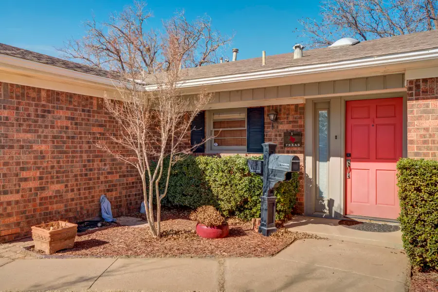 4806 11th Street, Lubbock, TX 79416 - Image #2