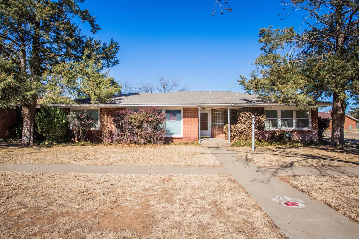 1100 W Lubbock Street, Slaton, TX 79364 - #1