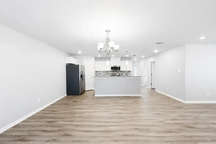 1217 N Chicago Avenue, Lubbock, TX 79416 - #3