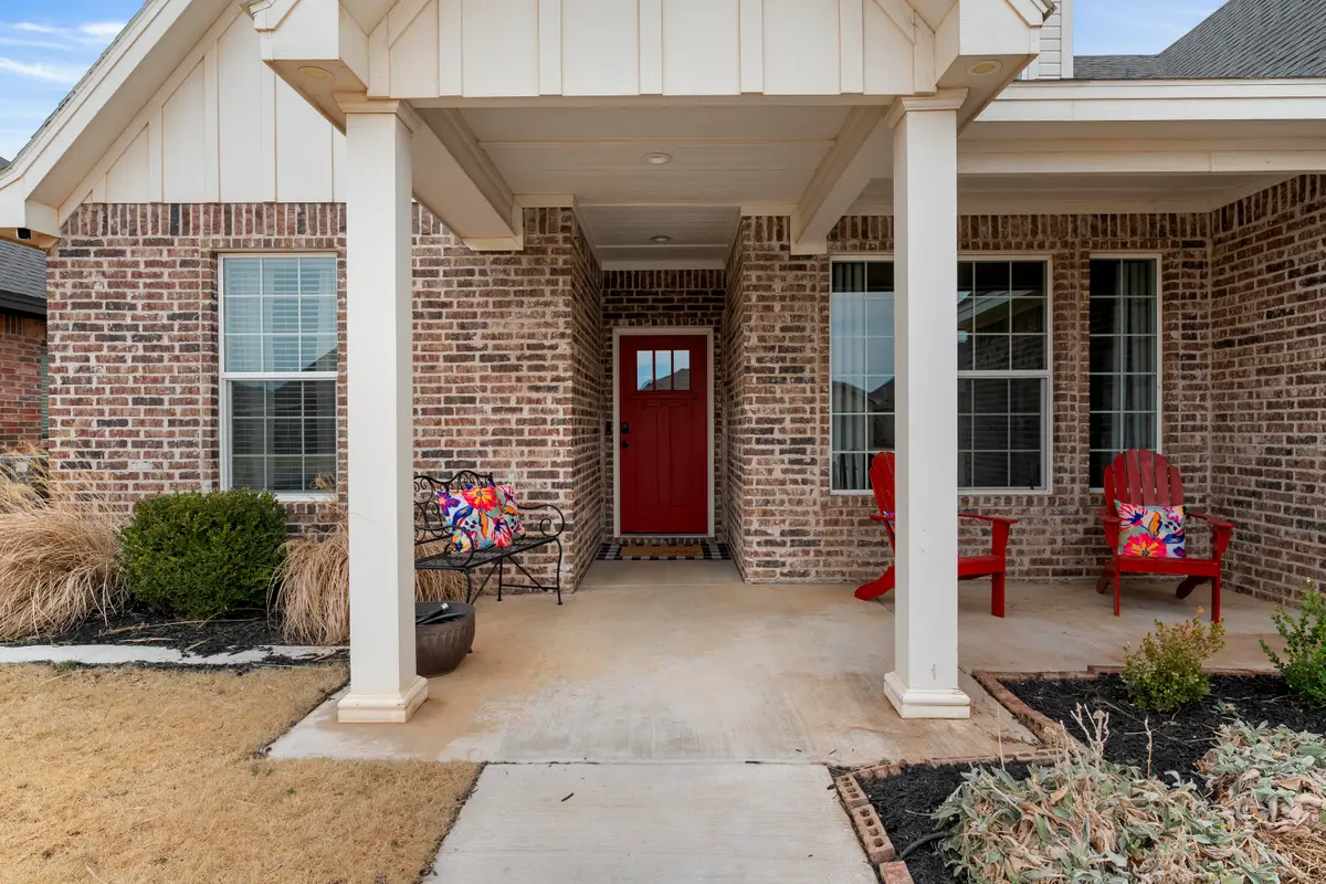 1122 16th Street, Shallowater, TX 79363 - #1