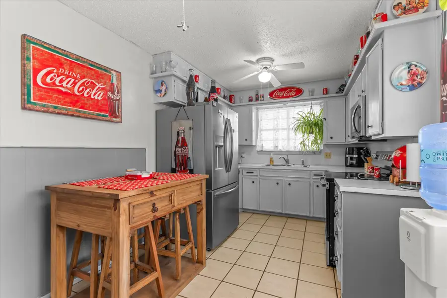 8106 Avenue V, Lubbock, TX 79423 - #2