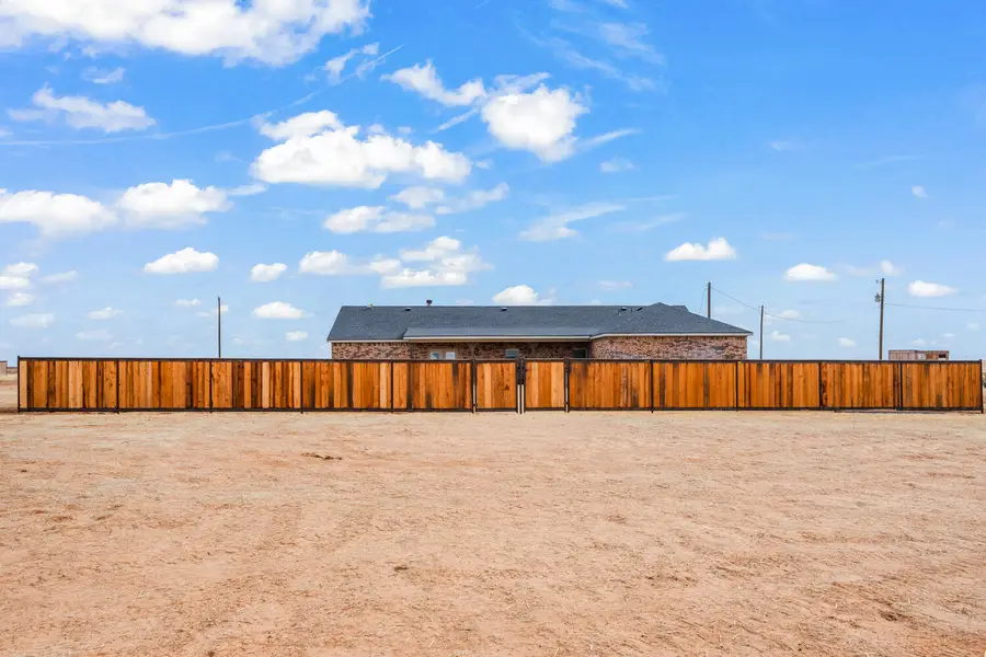 542 Nora Road, Tahoka, TX 79373 - #2