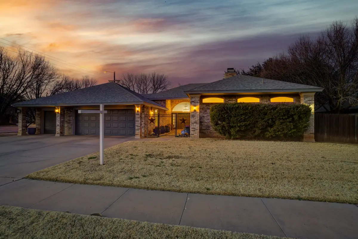 4218 88th Place, Lubbock, TX 79423 - #1