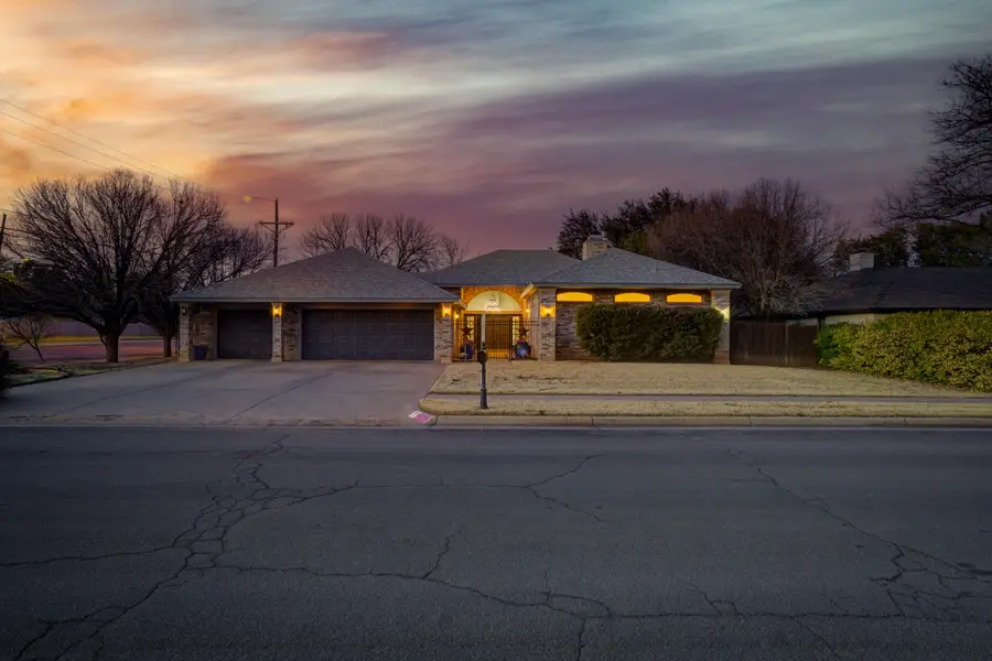 4218 88th Place, Lubbock, TX 79423 - #2