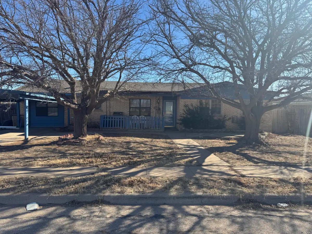 218 N Avenue N, Lubbock, TX 79401 - #1