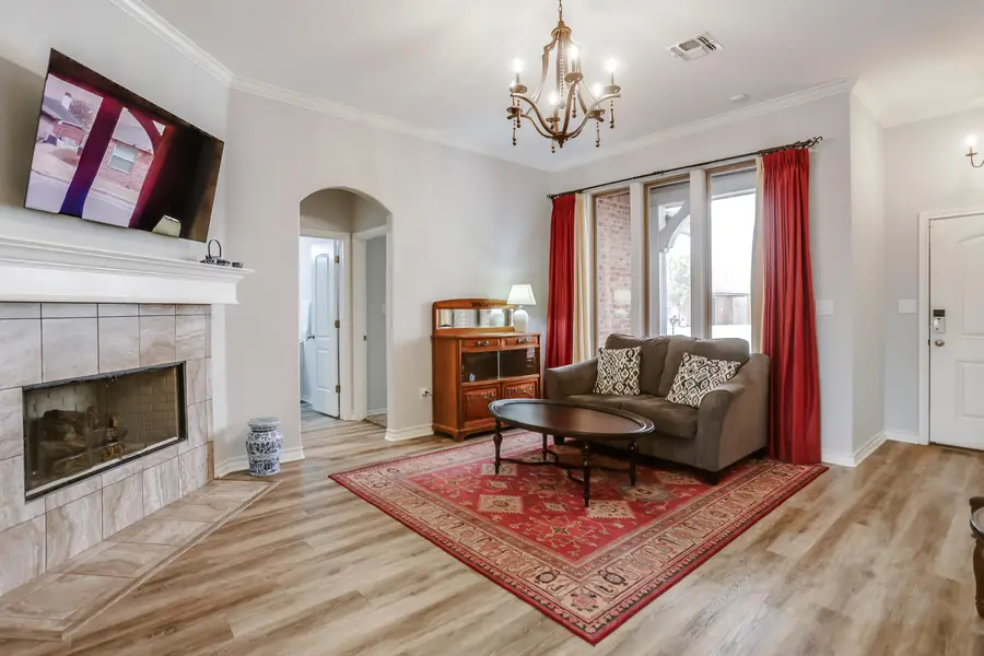 5907 104th Street, Lubbock, TX 79424 - #3