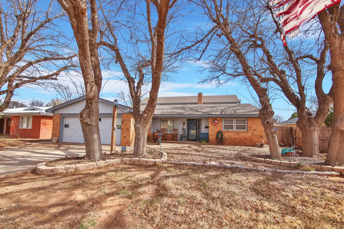 6903 Gary Avenue, Lubbock, TX 79413 - #1