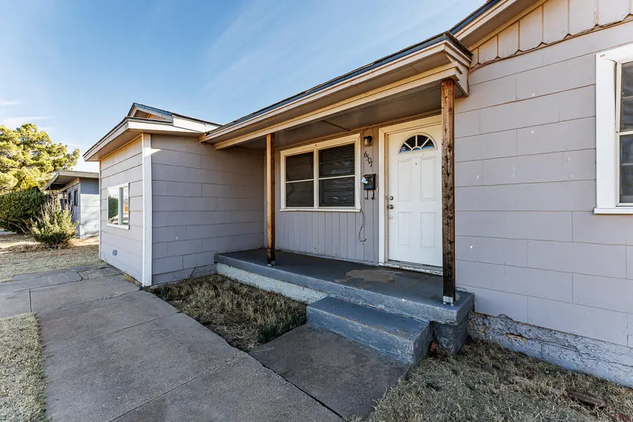 6501 Avenue T, Lubbock, TX 79412 - #2