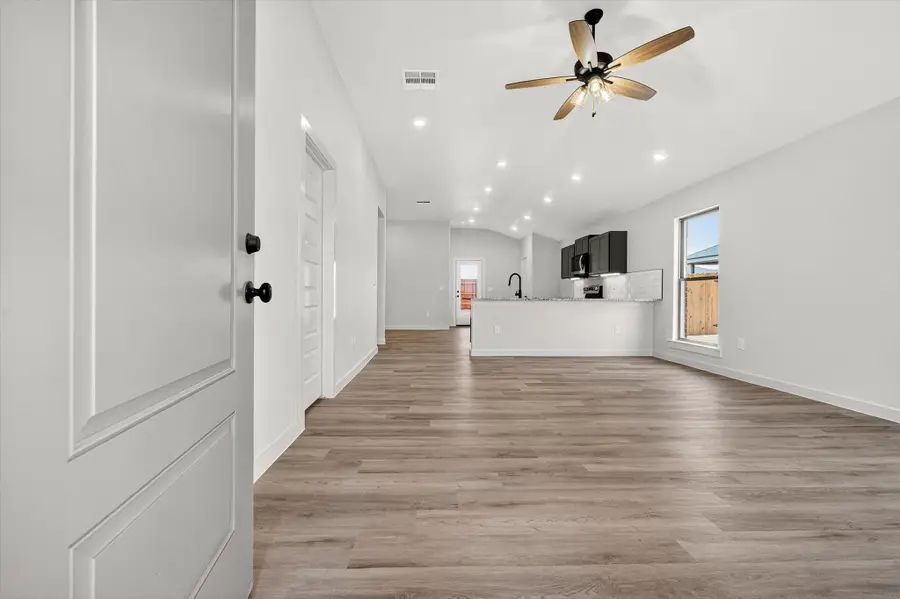 6314 Virginia Avenue, Lubbock, TX 79407 - #2