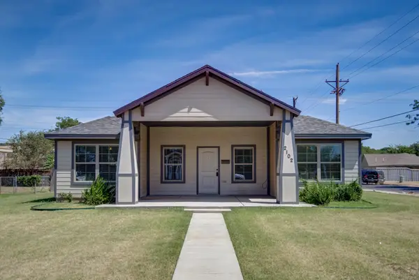 2102 17th Street, Lubbock, TX 79401