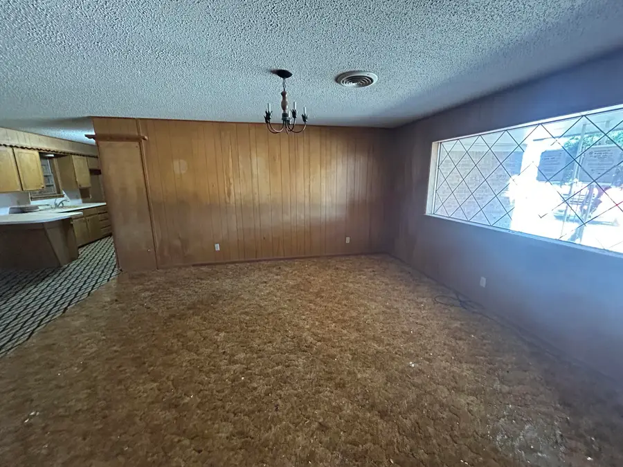 1926 Avenue H, Levelland, TX 79336 - #3