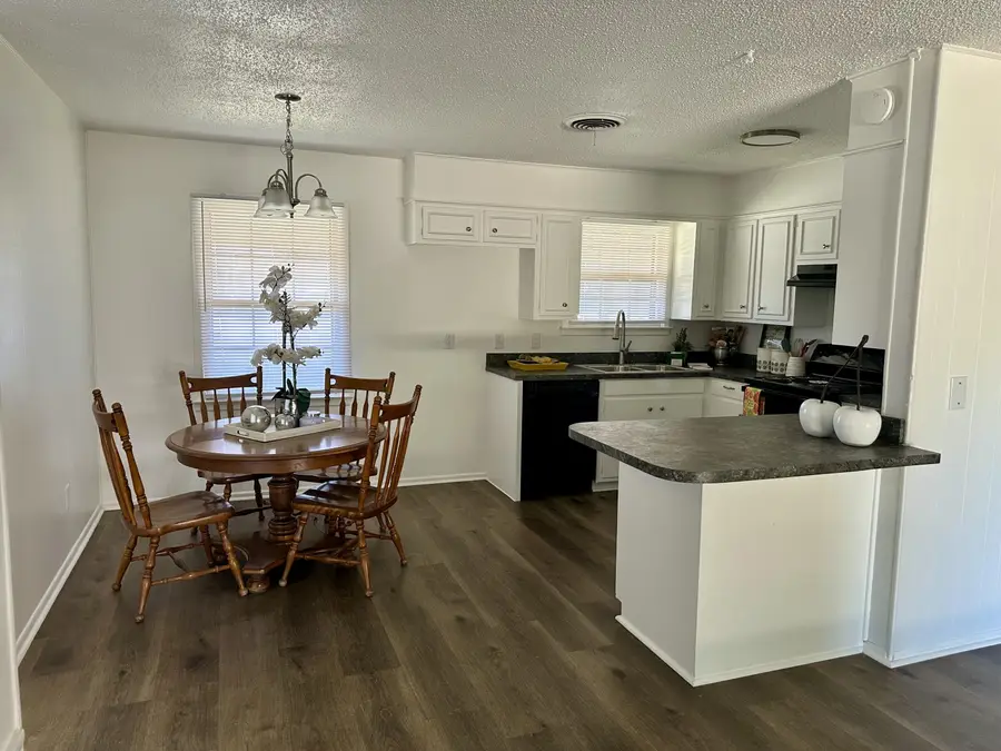 5318 48th Street, Lubbock, TX 79414 - #3