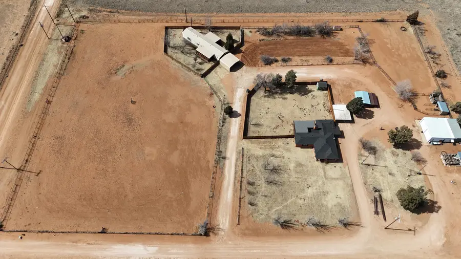 2550 Holland Road, Levelland, TX 79336 - #2