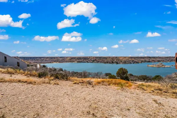 87 E Canyonview Drive, Ransom Canyon, TX 79366