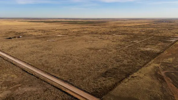 CR 330 CR 315 Cr 330, Seminole, TX 79360