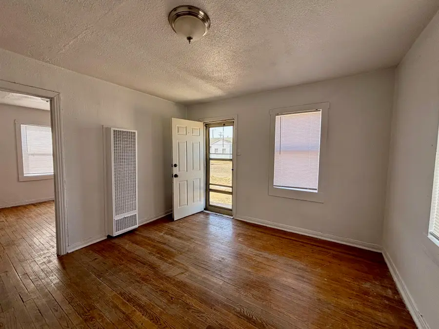 4505-4509 Avenue G, Lubbock, TX 79404 - #3