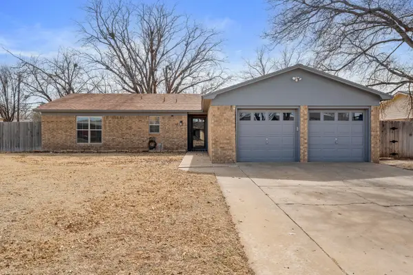 1118 15th Street, Shallowater, TX 79363